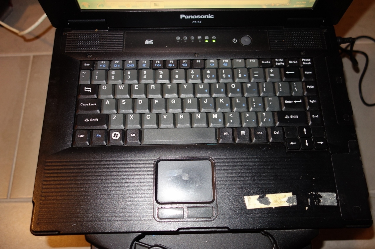 Panasonic Toughbook CF-52 Laptop 2.26ghz Core 2 Duo 300 GB HD 4GB Ram Dualtouch