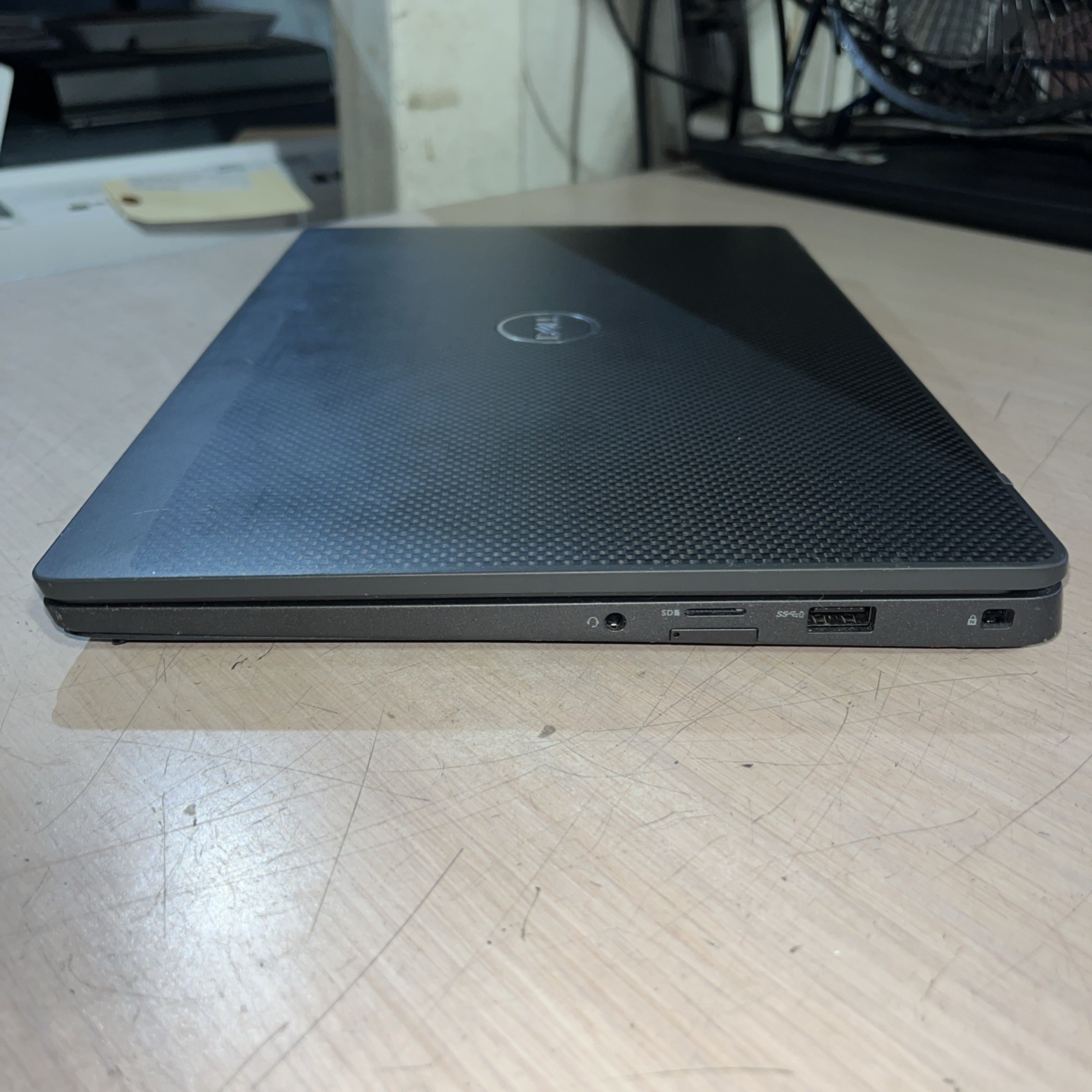 DELL LATITUDE 7300 INTEL CORE I7-8665U 1.90GHZ 8GB RAM NO HD