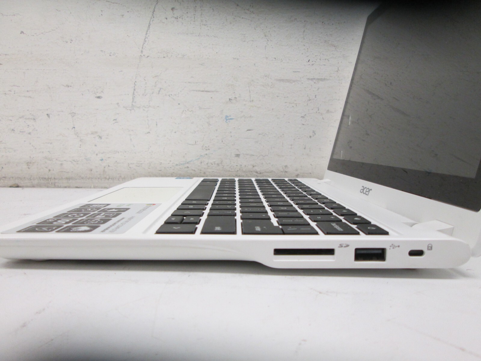 ACER CHROMEBOOK C720P TOUCHSCREEN ZHN UNTESTED