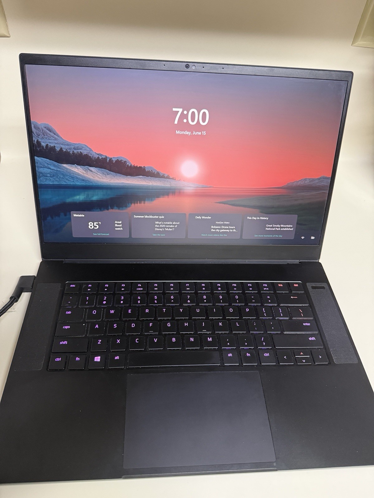 Razer Blade 15 Advanced 15in 360hz i7-10875H RTX 3080 32GB Ram 1TB SSD