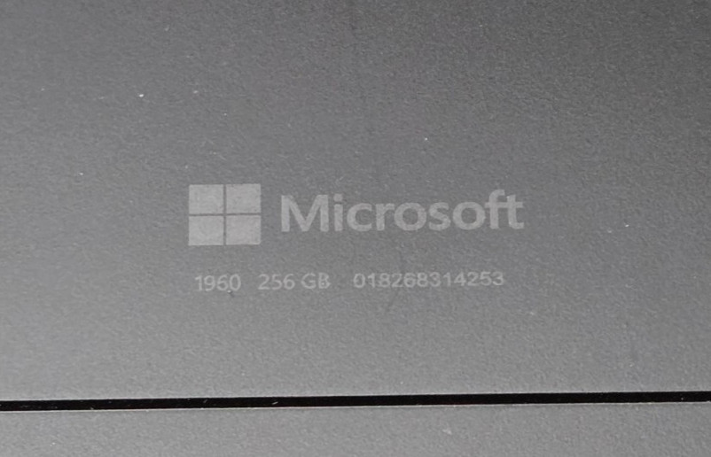 Microsoft Surface Pro 7+ I5-1135G7 8GRAM 256GSSD WIN11P Iris Xe