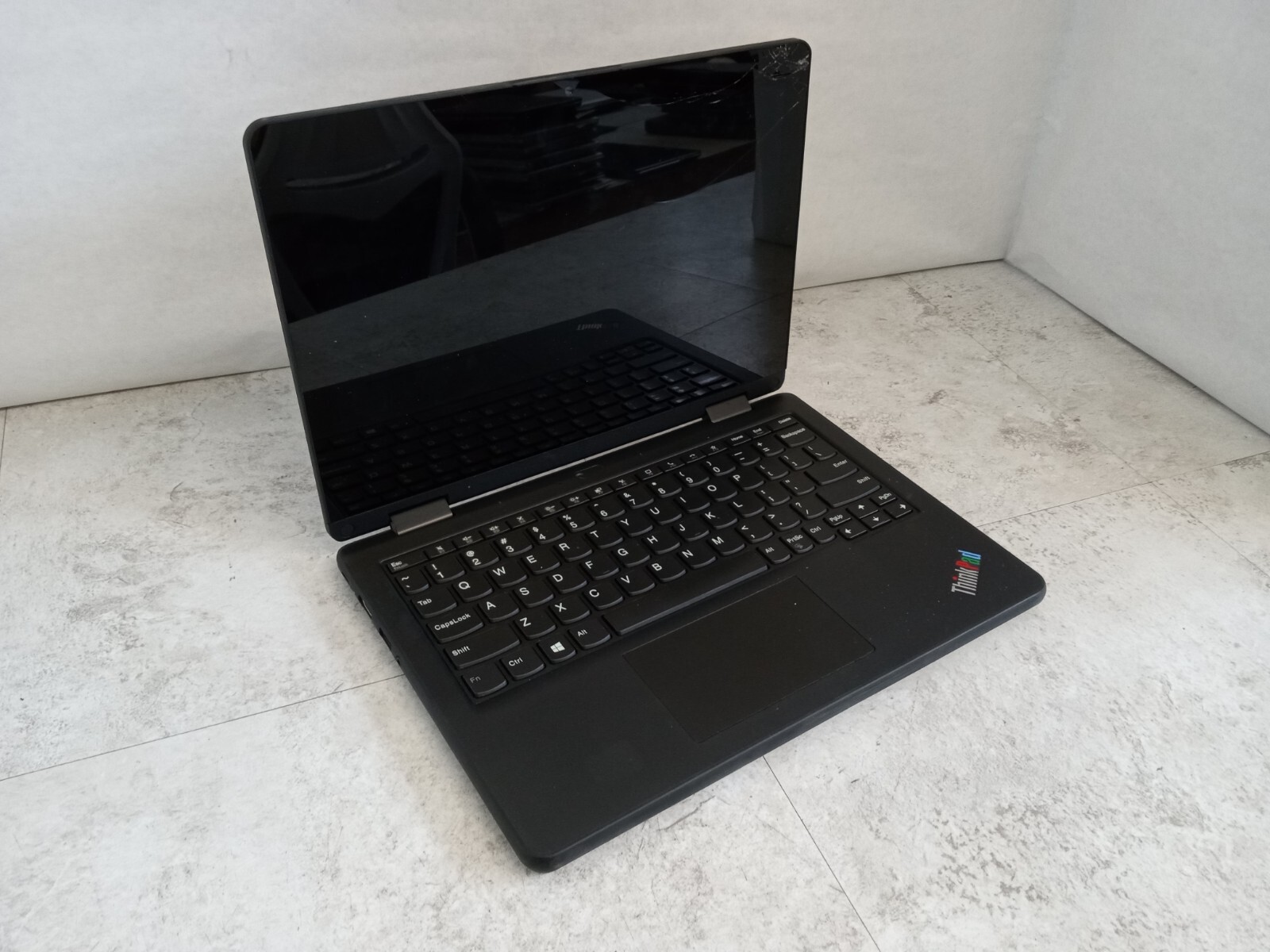 Lenovo ThinkPad Yoga 11e G6 2in1 Laptop Intel Core m3 8GB RAM – POWER DEAD -RR