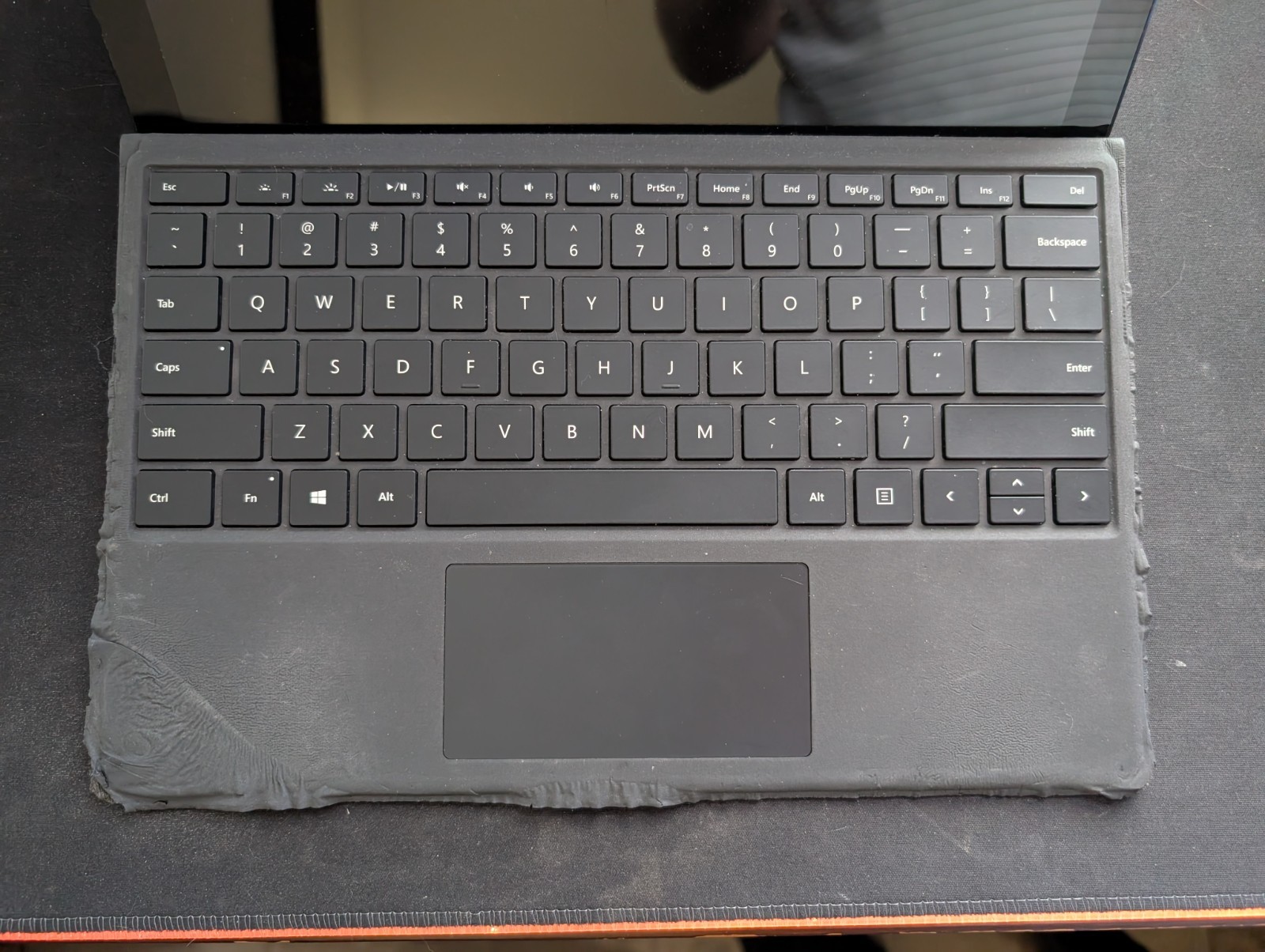 Surface Pro 7 i5-1035G4 8GB 256GB Win 11 w/ Keyboard – As Is No AC