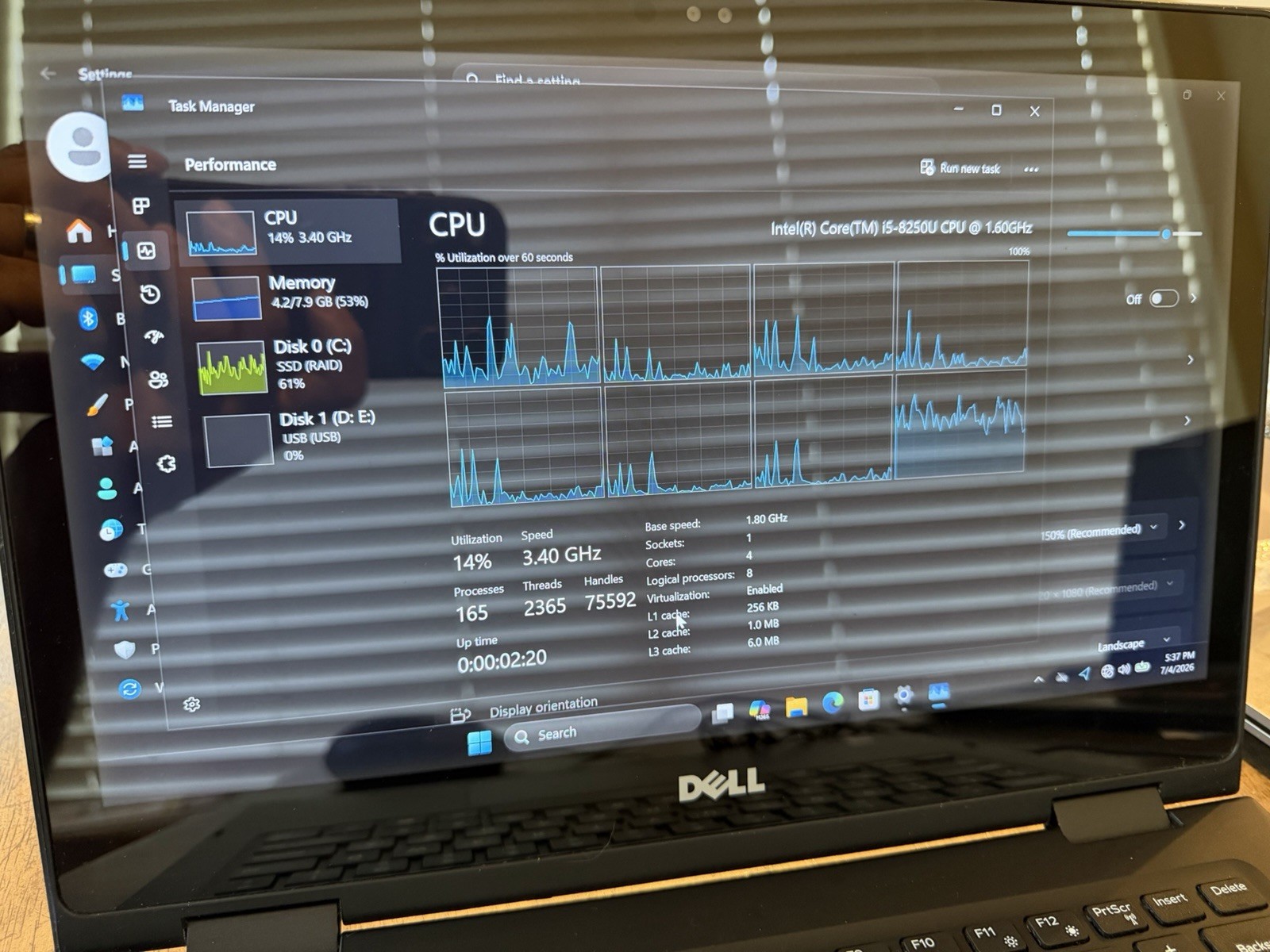 DELL LATITUDE 3390 2 IN 1 CORE I5-8250U 8GB RAM 256GB M.2 SATA 13.3 TOUCH WIN11