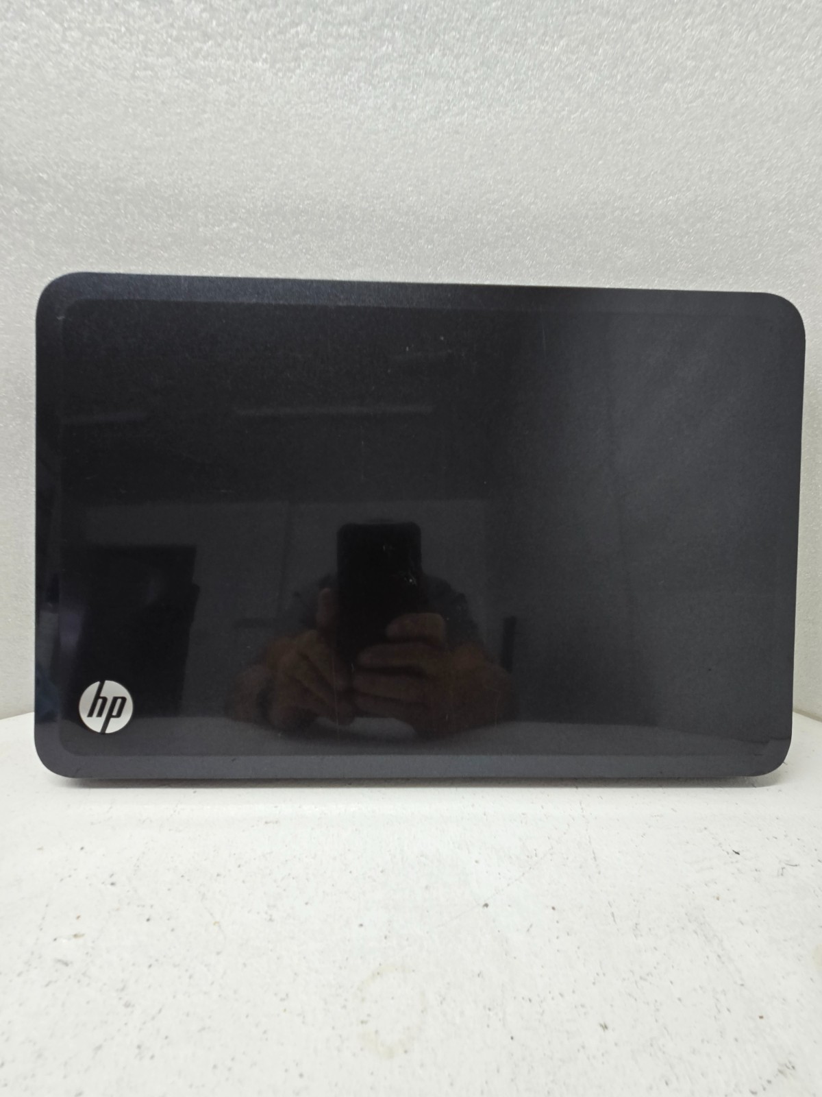 HP Pavilion g6-2010nr 15.6” Laptop Intel i3-2350M @2.30GHz 4GB No HDD NO OS (FL)