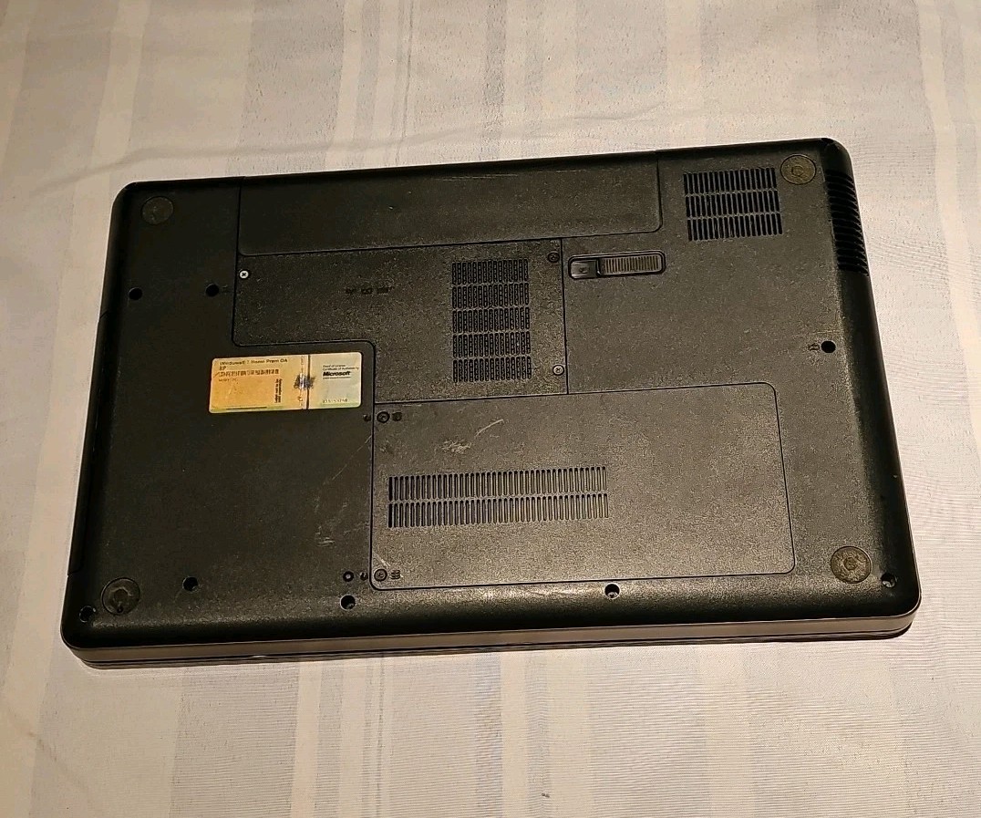 FOR parts or repair HP G62 Notebook. no power supply as pictured