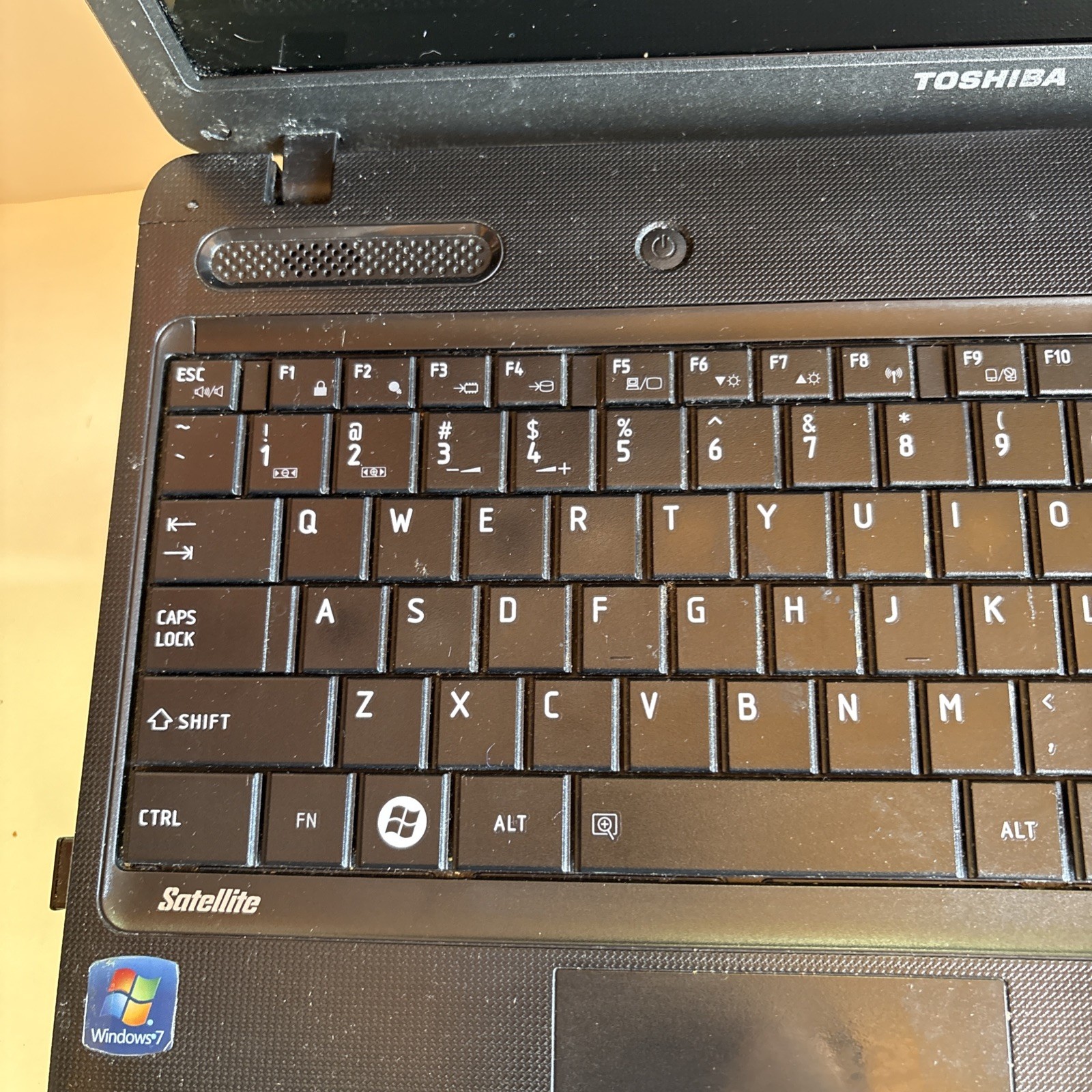 TOSHIBA SATELLITE C655- S5514 – FOR PARTS