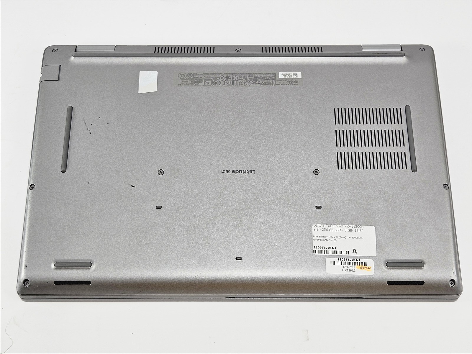 Dell Latitude 5521 Intel Core i5-11500H 8GB 256GB SSD 15.6″ Intel UHD Graphics
