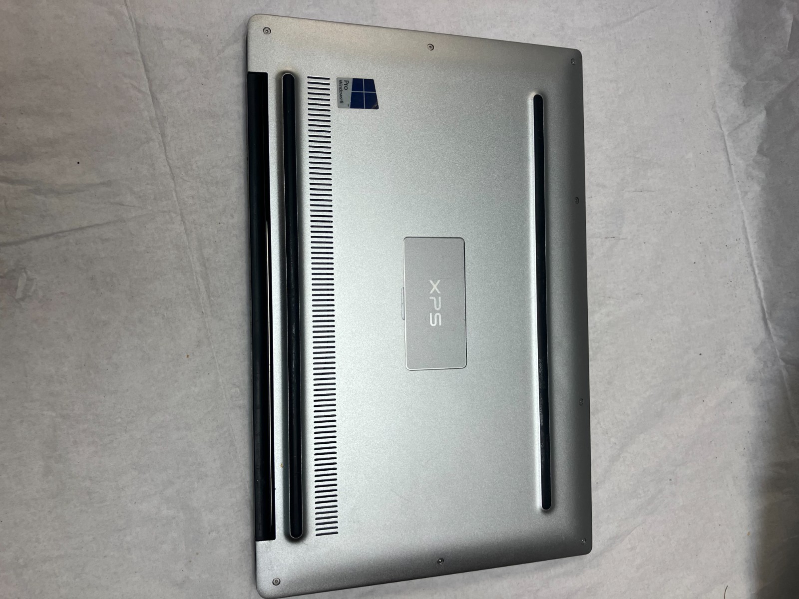 Dell XPS 13 9343 Intel i5-5200U 2.2GHz 8 GB NO HDD, For Parts