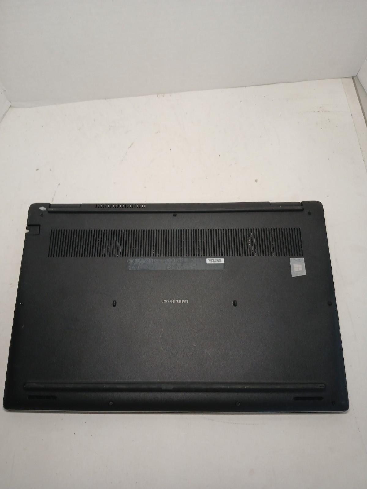 Dell Latitude 3520 15.6″ Laptop i5-1135G7 8GB RAM 256GB SSD Win11 NO BATTERY #97