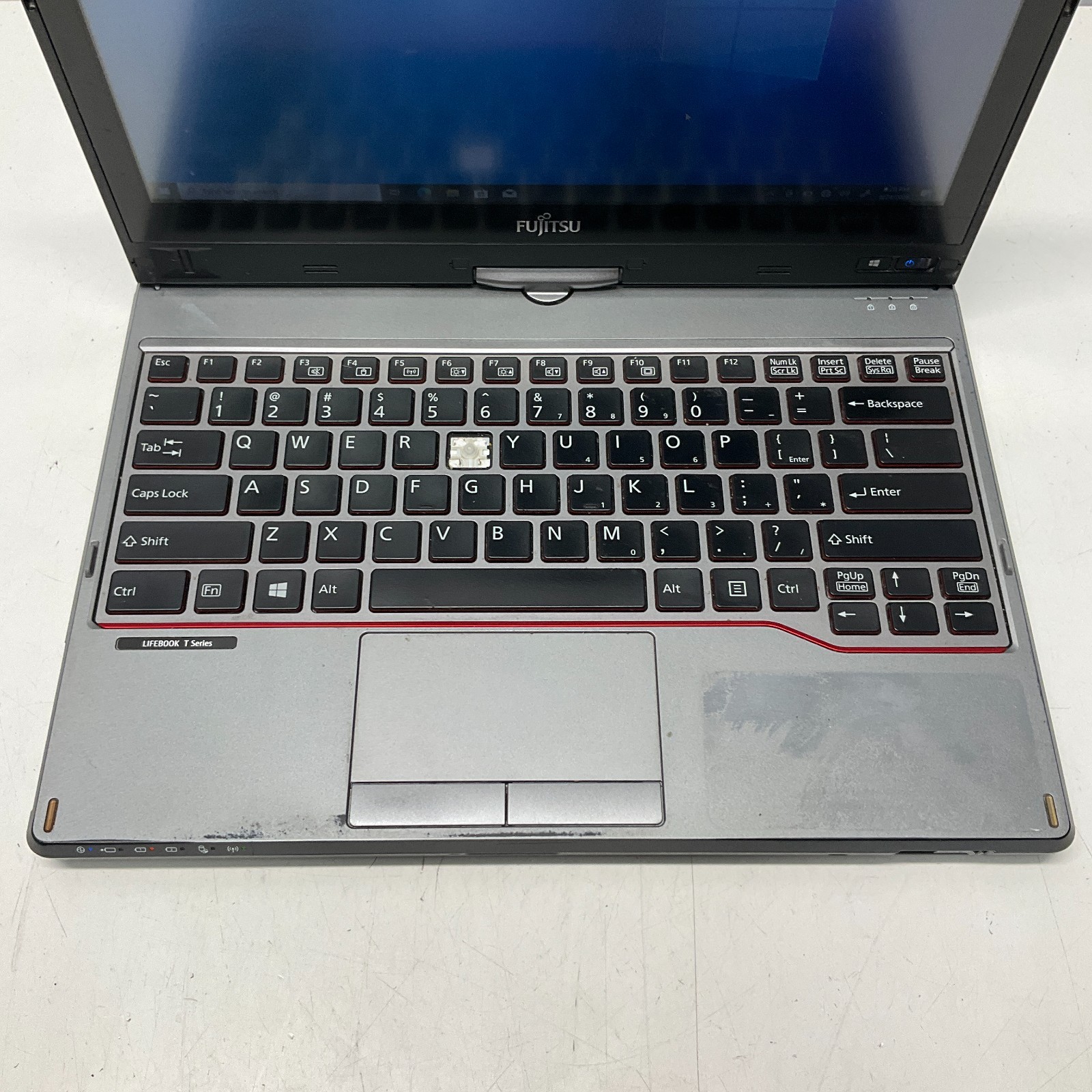Fujitsu Lifebook T725 13.3” Laptop Intel Core i5-5200U @ 2.20 GHz 8GB 128GB SSD