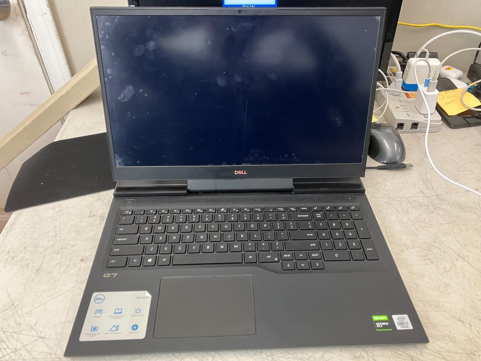 Dell G7 7700 15.6 4K i7-10750H 2.60GHz 16GB 512GB SSD RTX 2060 – AS-IS FOR PARTS