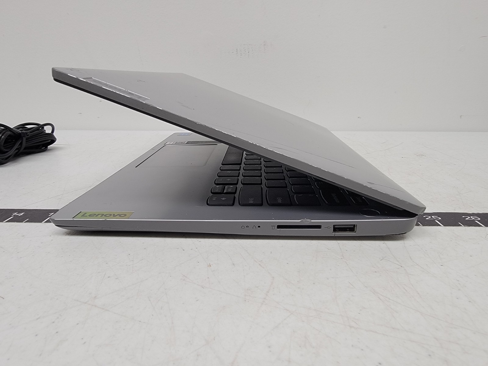 Lenovo IdeaPad 1 14IGL7 14″ FOR PARTS