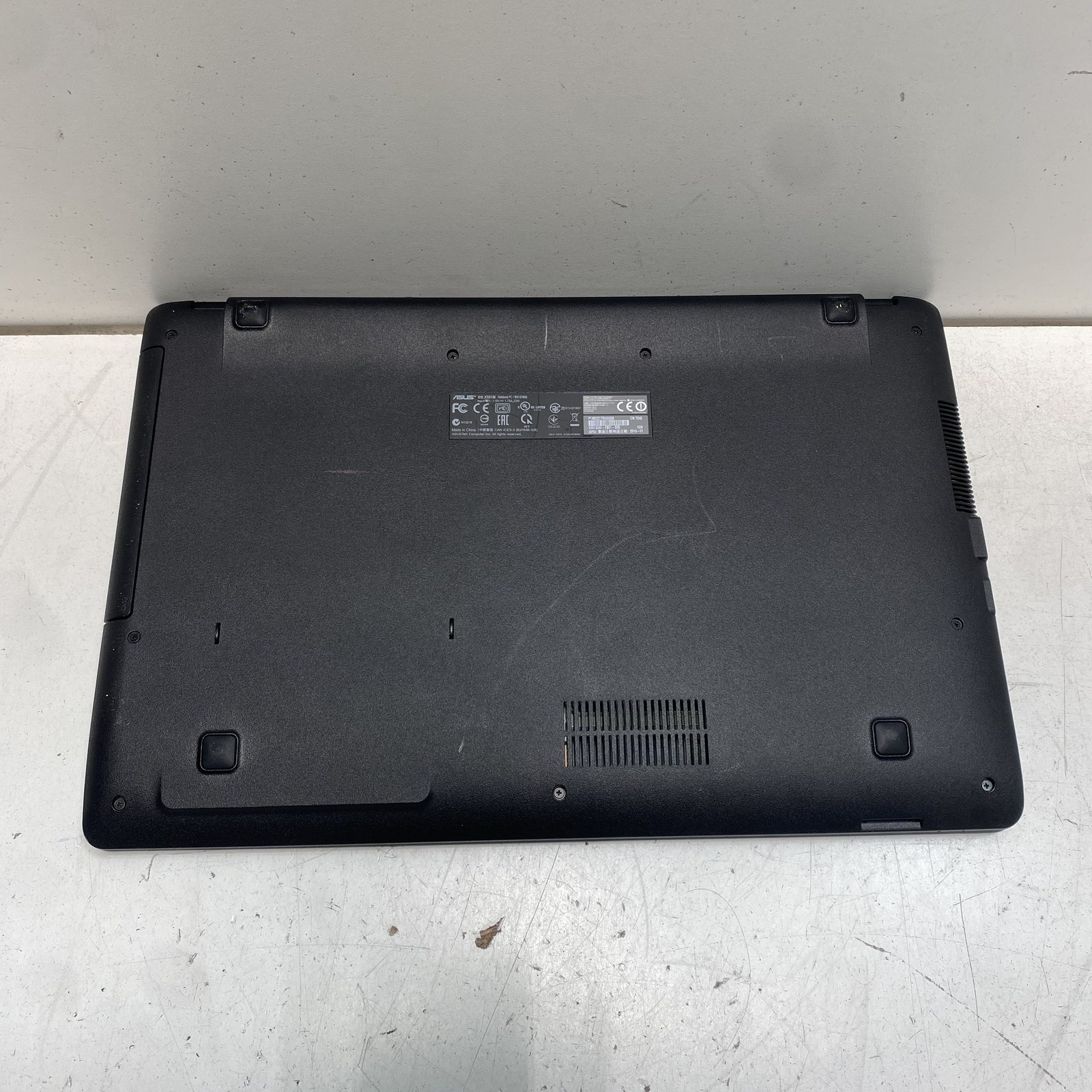 ASUS X551M Notebook PC Intel Processor HDMI For Parts Powers On To BIOS