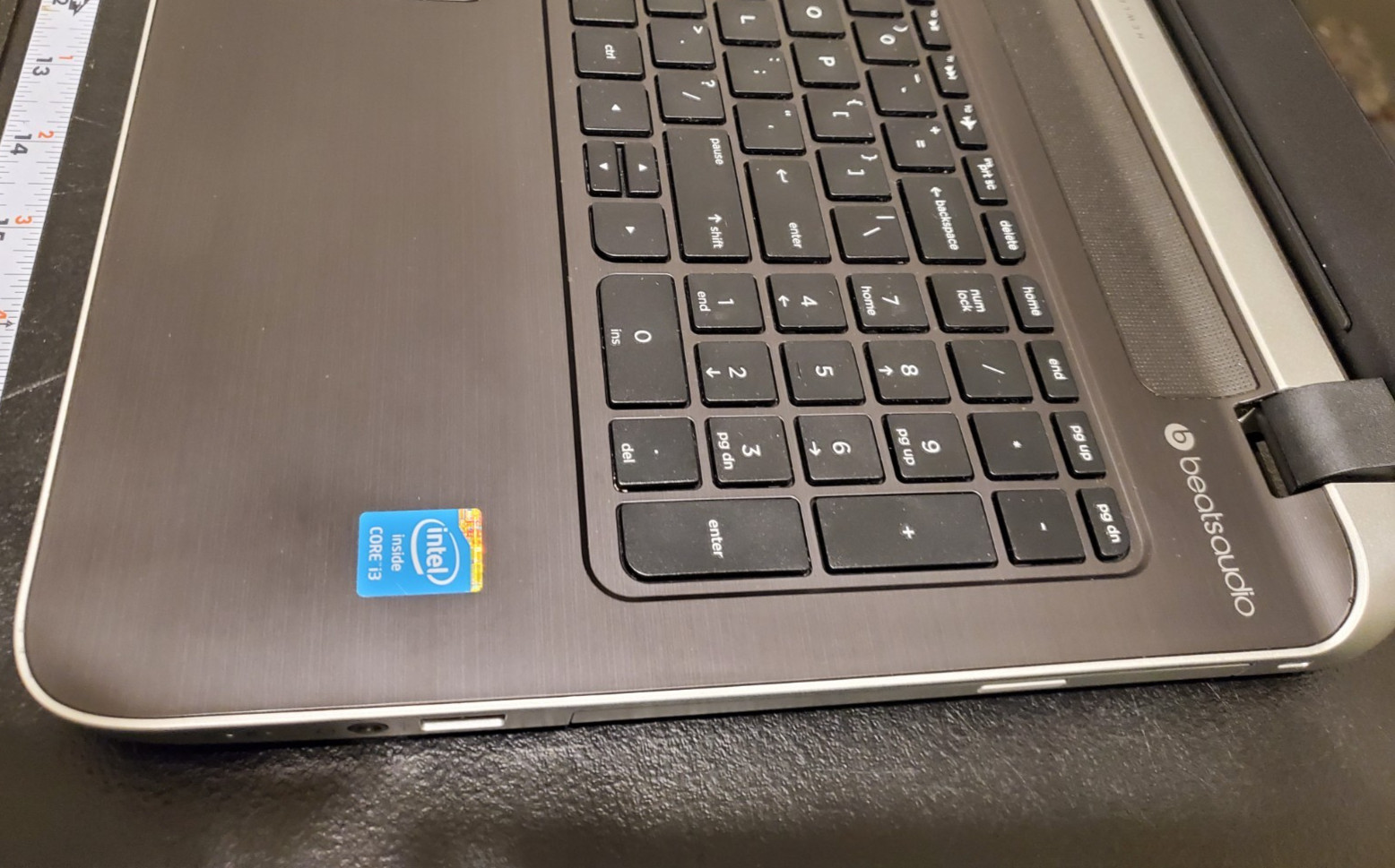 HP Pavilion 15-p066us Intel i3-4030U, 1.90GHz 6GB 128GB SSD Windows 10 W/Charger