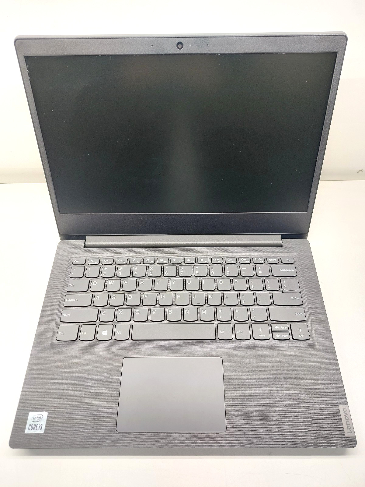 Lenovo V14-IIL 82C4 Intel Core i3 1.2 GHz 8GB RAM 256 GB NVME SSD Win 10 Pro