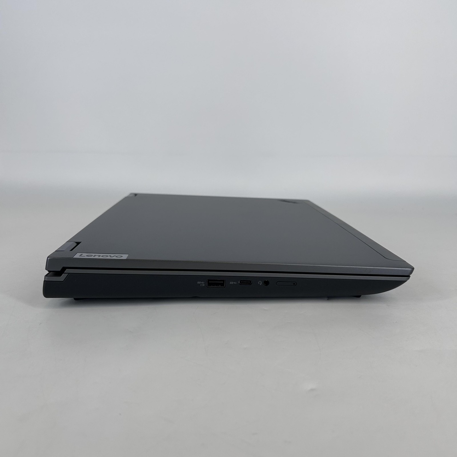 Lenovo ThinkPad P16 Gen 2 2K 2.1 GHz i7-13700HX 16GB 512GB SSD NVIDIA RTX A1000