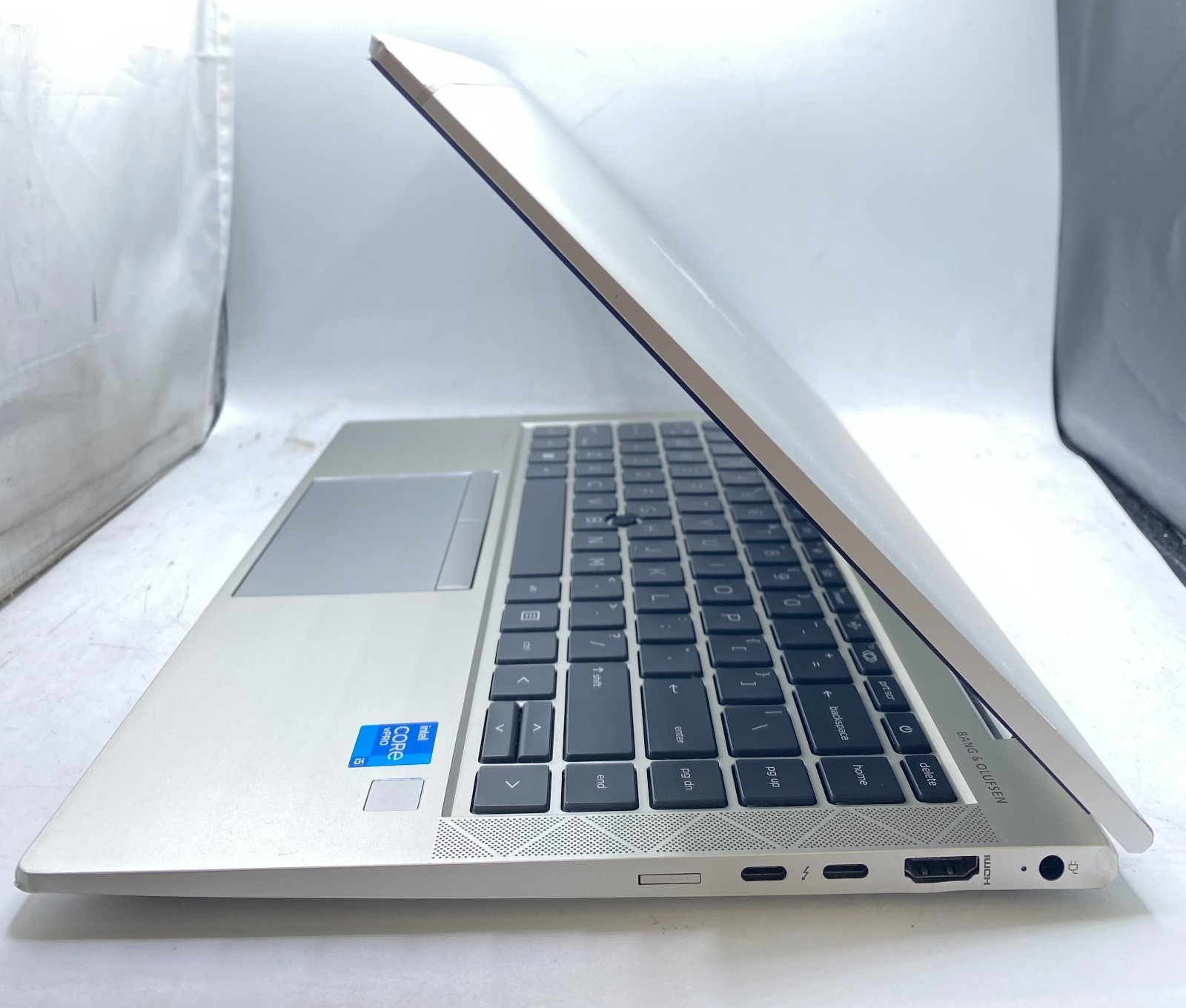 HP EliteBook 840 G8 14″ Touch Intel Core i5-1145G7 2.60GHz 16GB RAM 256GB SSD