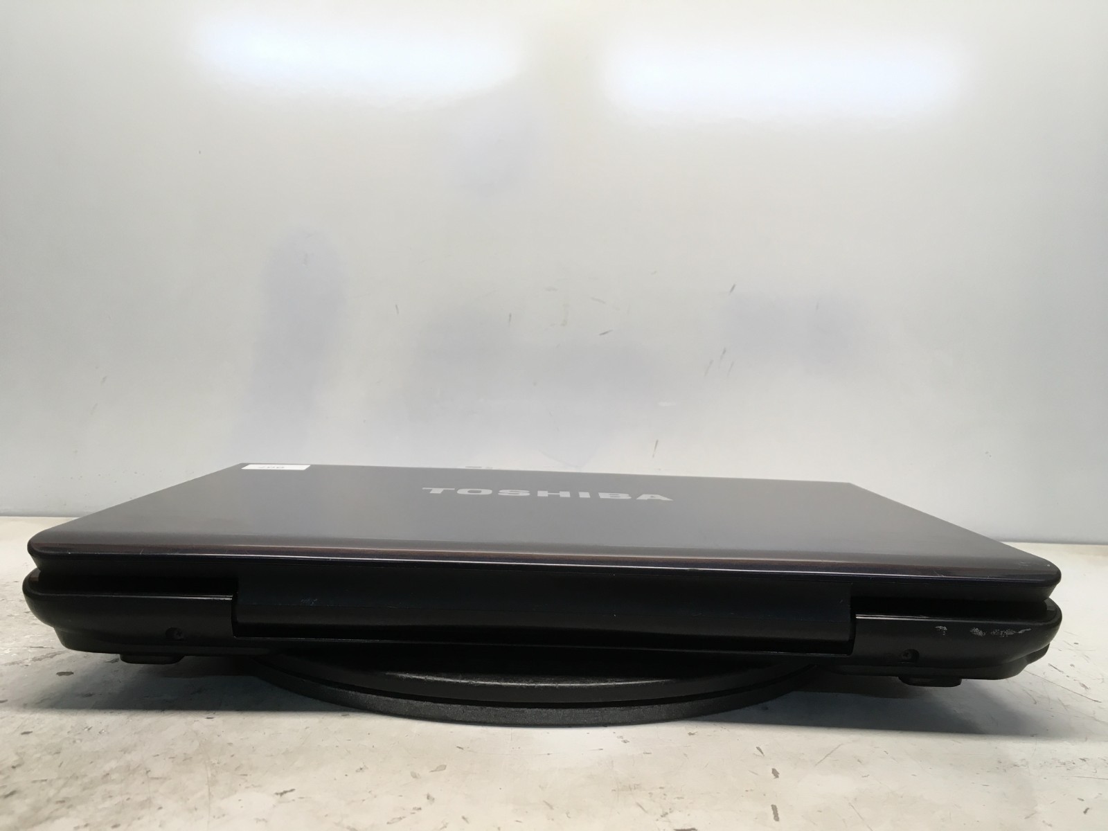 Toshiba Satellite P205-S6267 Intel Core Duo Processor T2350 1.86GHz 2 GB NO HDD