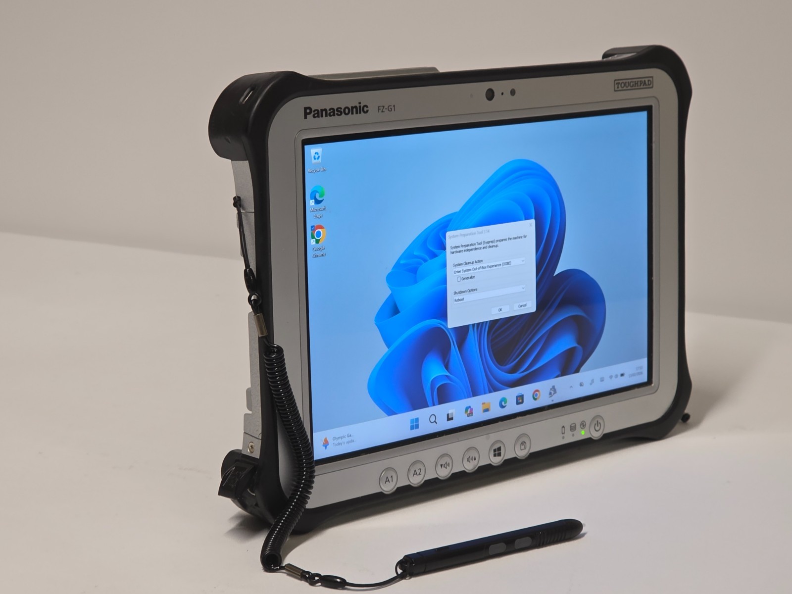 PANASONIC FZ-G1 MK5 | 10.1″ WUXGA i5-7300U 256GB SSD 8GB GPS LTE SMARTCARD