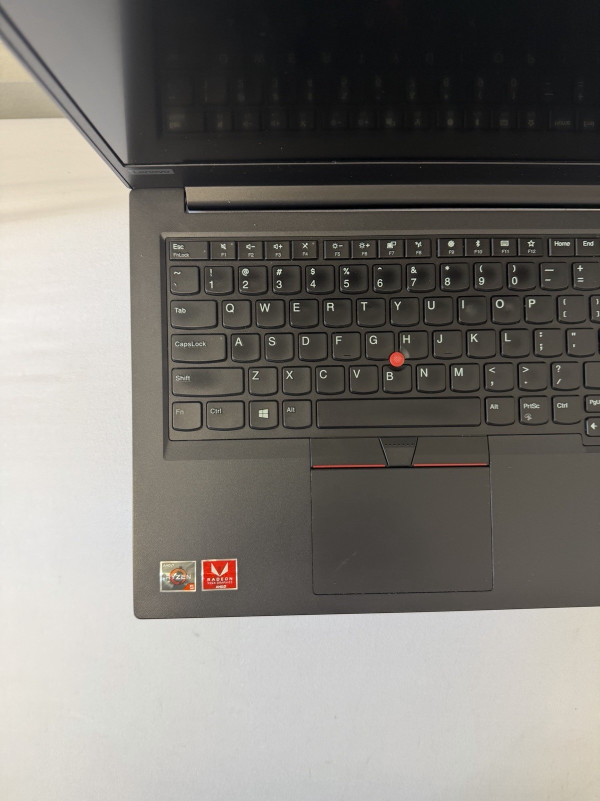 Lenovo Thinkpad E495 Laptop – Good Screen – AMD Ryzen 5-3500U – Read Des