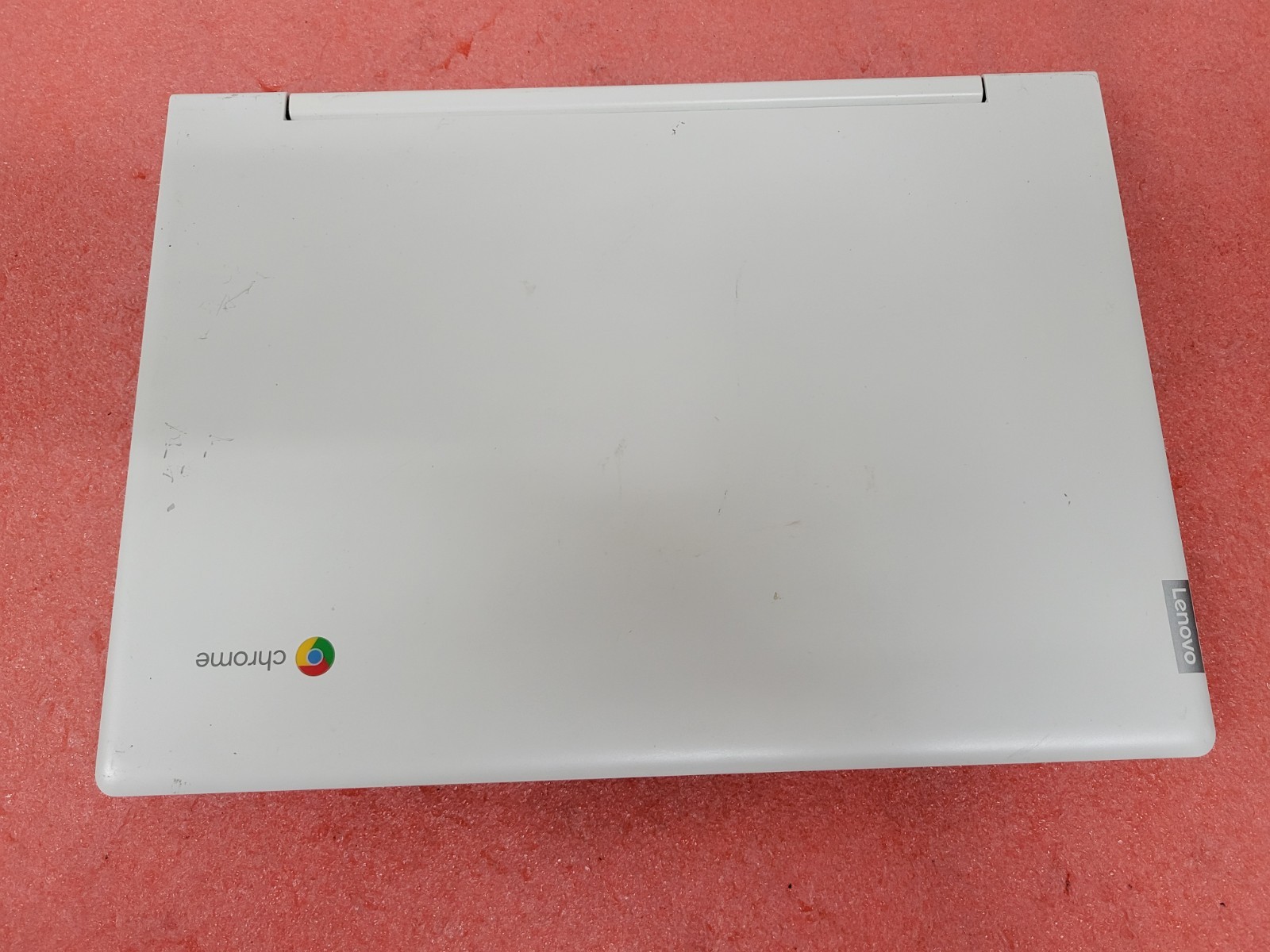 Lenovo Chromebook C330 MediaTek MT8173 4GB RAM 64GB SSD w/PA | LP490