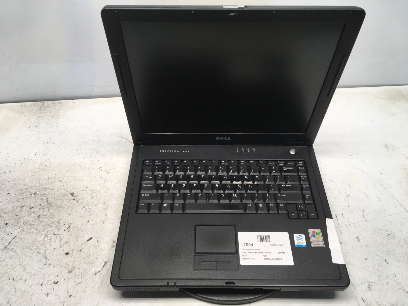 Dell Inspiron 2200 Intel Celeron M 06D8 1.4GHz 256 MB NO HDD