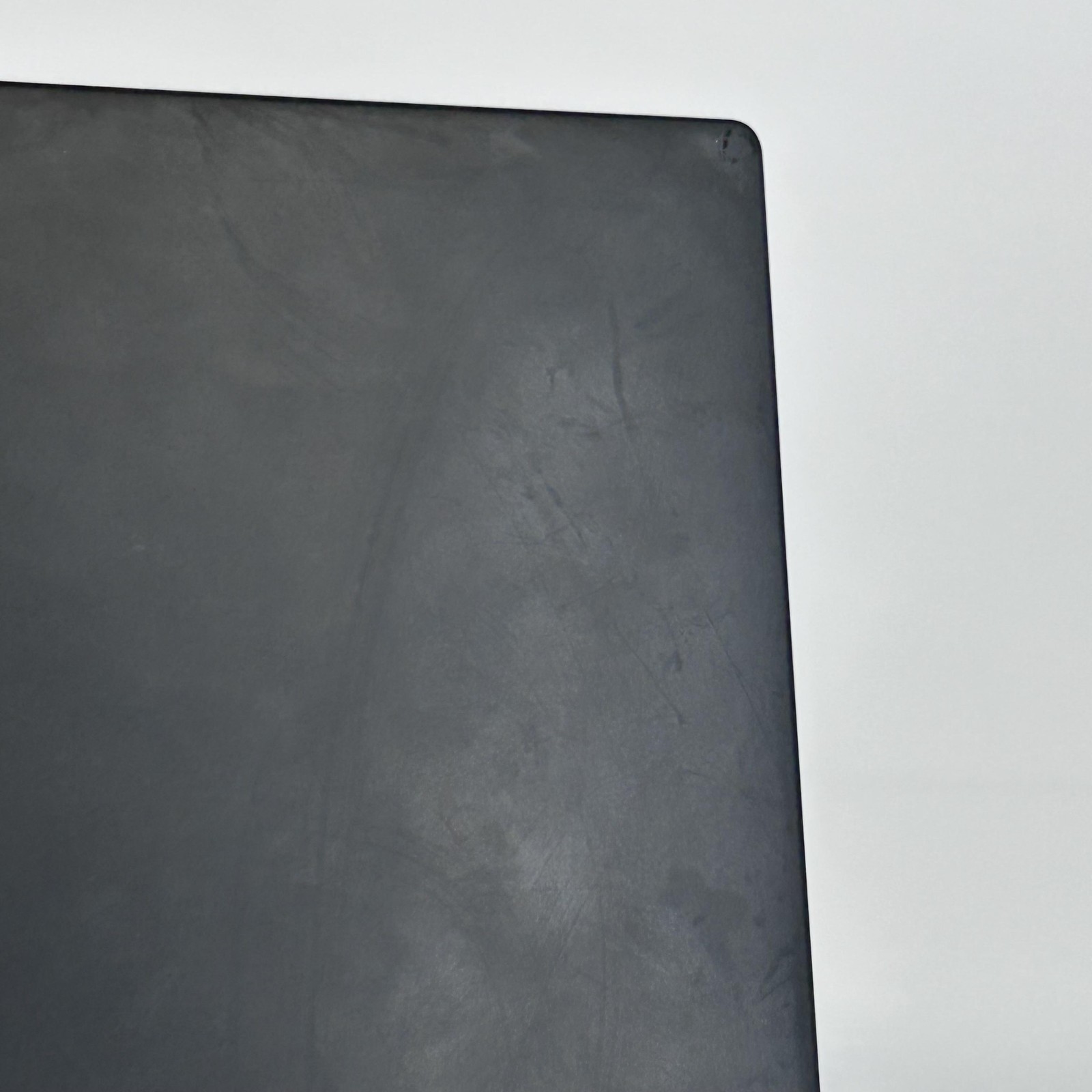 Lenovo ThinkPad P1 Gen 5 16 FHD+ 2.3 GHz i7-12700H 64GB 1TB SSD RTX A1000