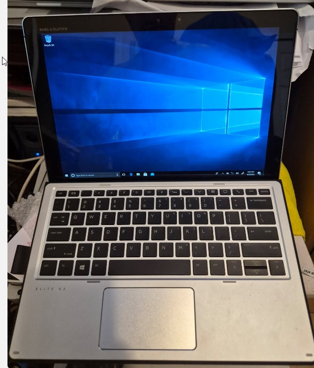 HP Elite x2 1012 G2 2-in-1 12″ 2736 x 1824 Touch I3-7100U 128GB 4GB W10P NO AC