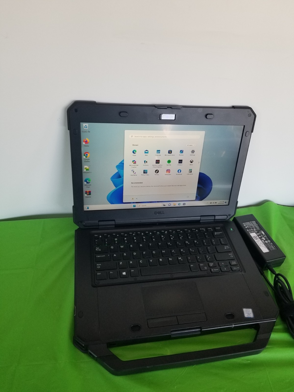 DELL LATITUDE RUGGED 5420 i7-8650U 32GB RAM,512 SSD TOUCH, WIN , 1.90 Toughbook
