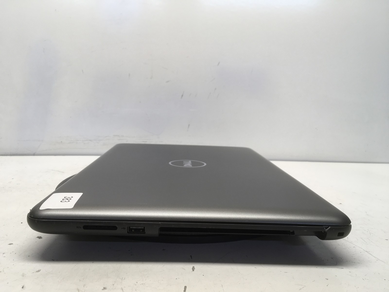 Dell Inspiron 5567 Intel i7-7500U 2.7GHz 8 GB NO HDD No Batt