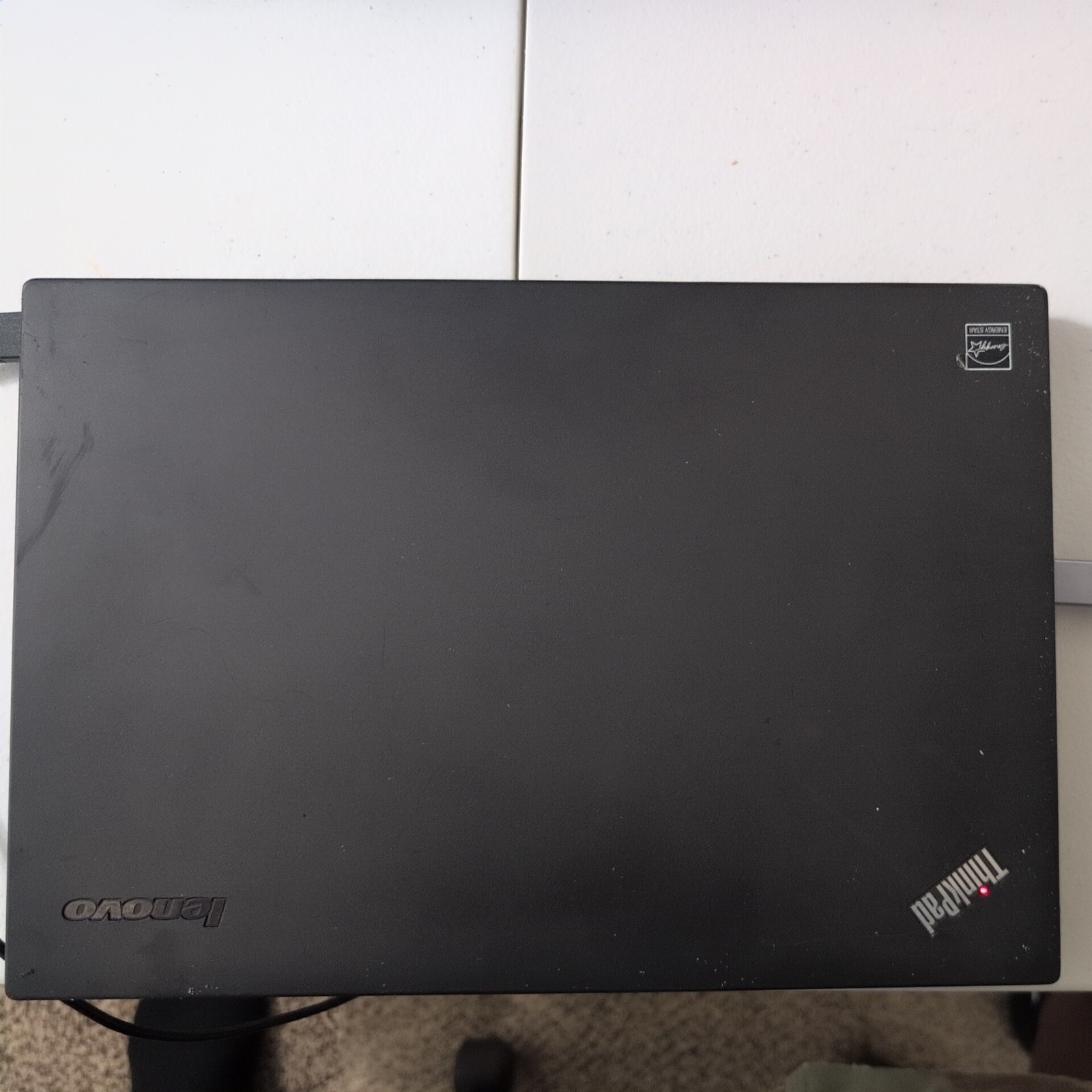 Lenovo ThinkPad T450 Core i5-5300U @ 2.30GHz 8GB RAM 500GB HDD Ubuntu