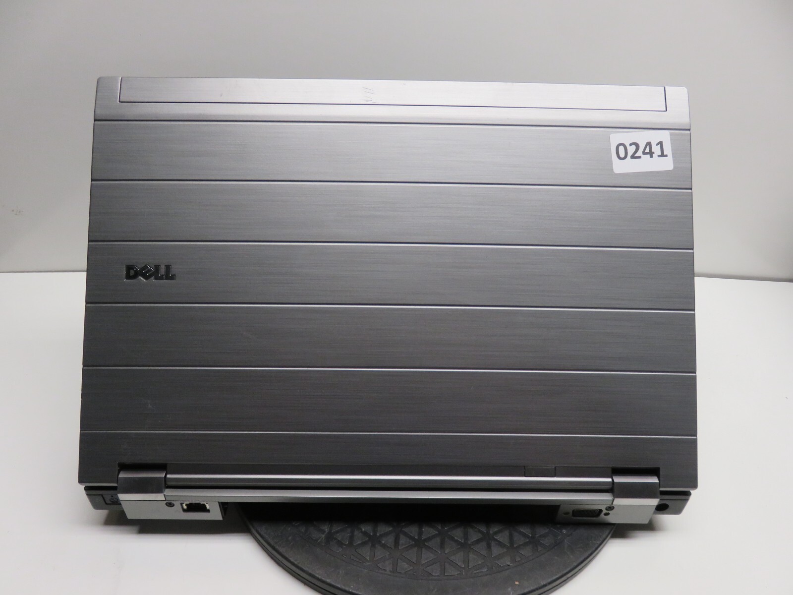 Dell Precision M4500 Laptop Intel Core i7-720QM 8GB 500GB Win XP Quadro FX 880M