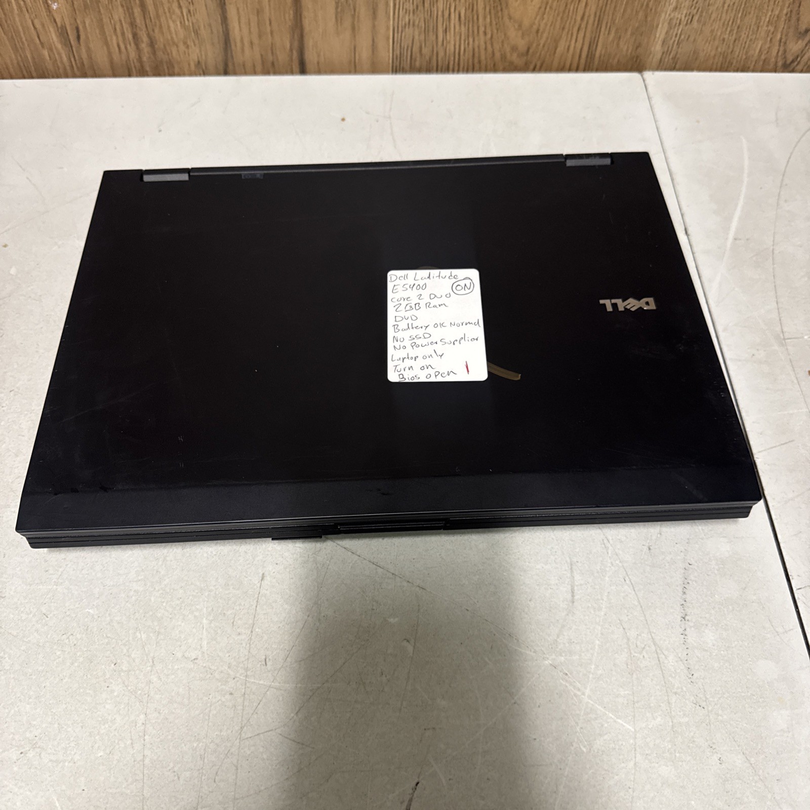 Dell Latitude E5400 14” Core 2 Duo 2GB RAM No HDD No Charger BIOS TESTED