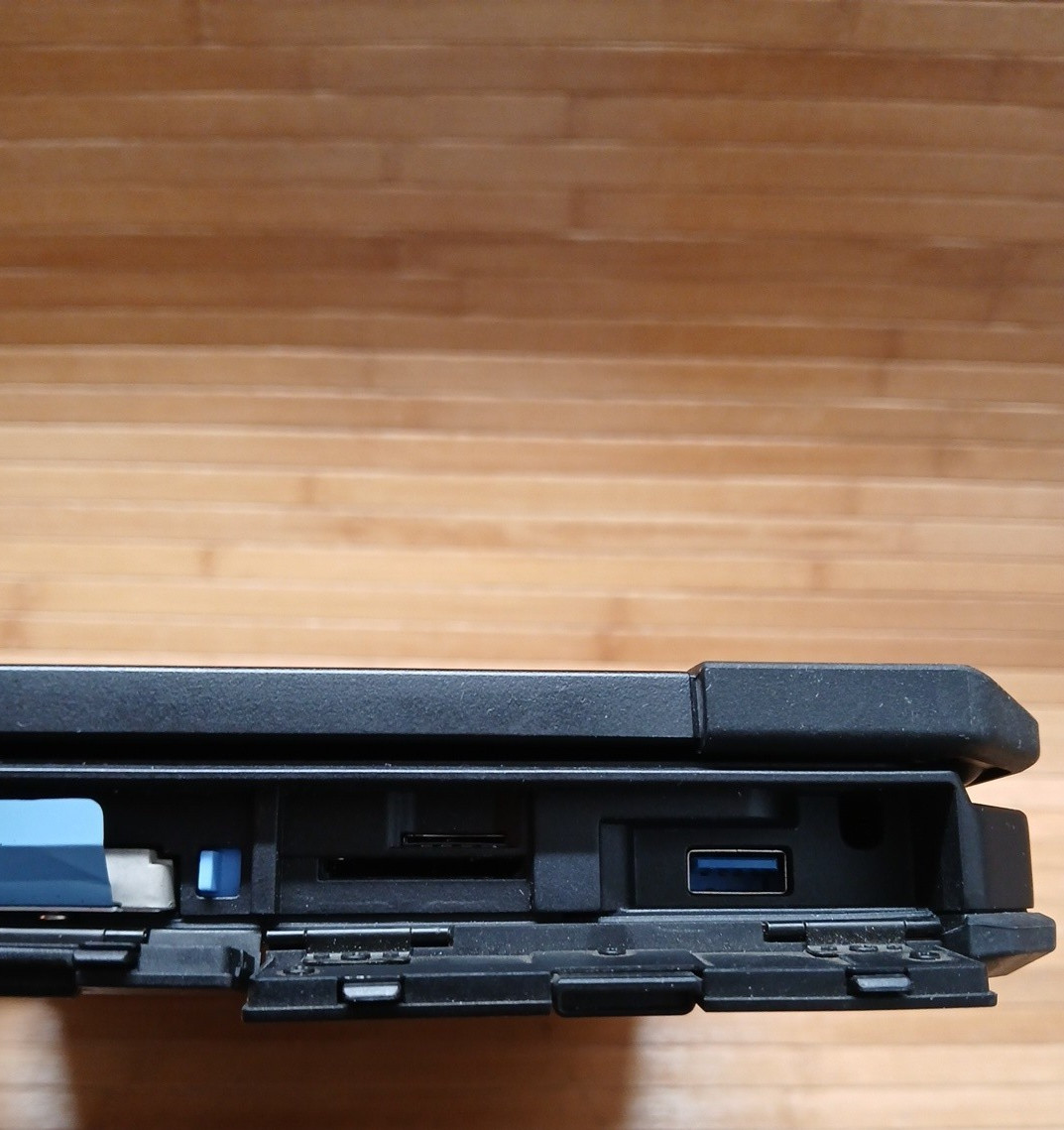 Dell Latitude 5420 Rugged 14″ i3-7130U 2.70GHz 16GB RAM 512GB SSD WIN 11 PRO