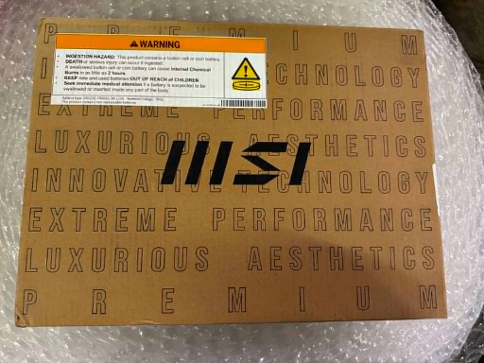 MSI Creator 16 AI Studio A1VHG 16.0″UHD+ Core Ultra 9 185H 64GB 1TB RTX 4080