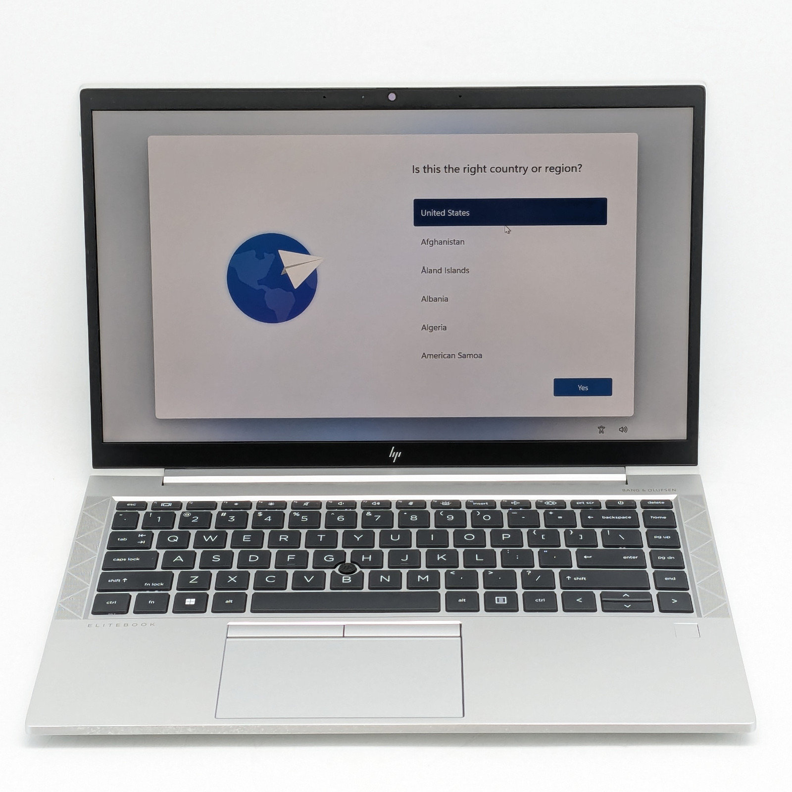 HP EliteBook 845 G8 14″ AMD Ryzen 5 PRO 5650U 16GB DDR4 512GB SSD Windows 11H