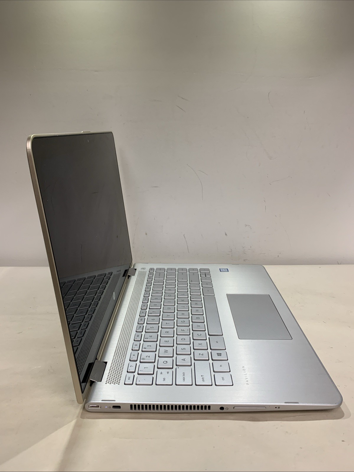 HP Pavilion x360 14″ Laptop i5-8250U 8GB RAM 128GB SSD Win11Home