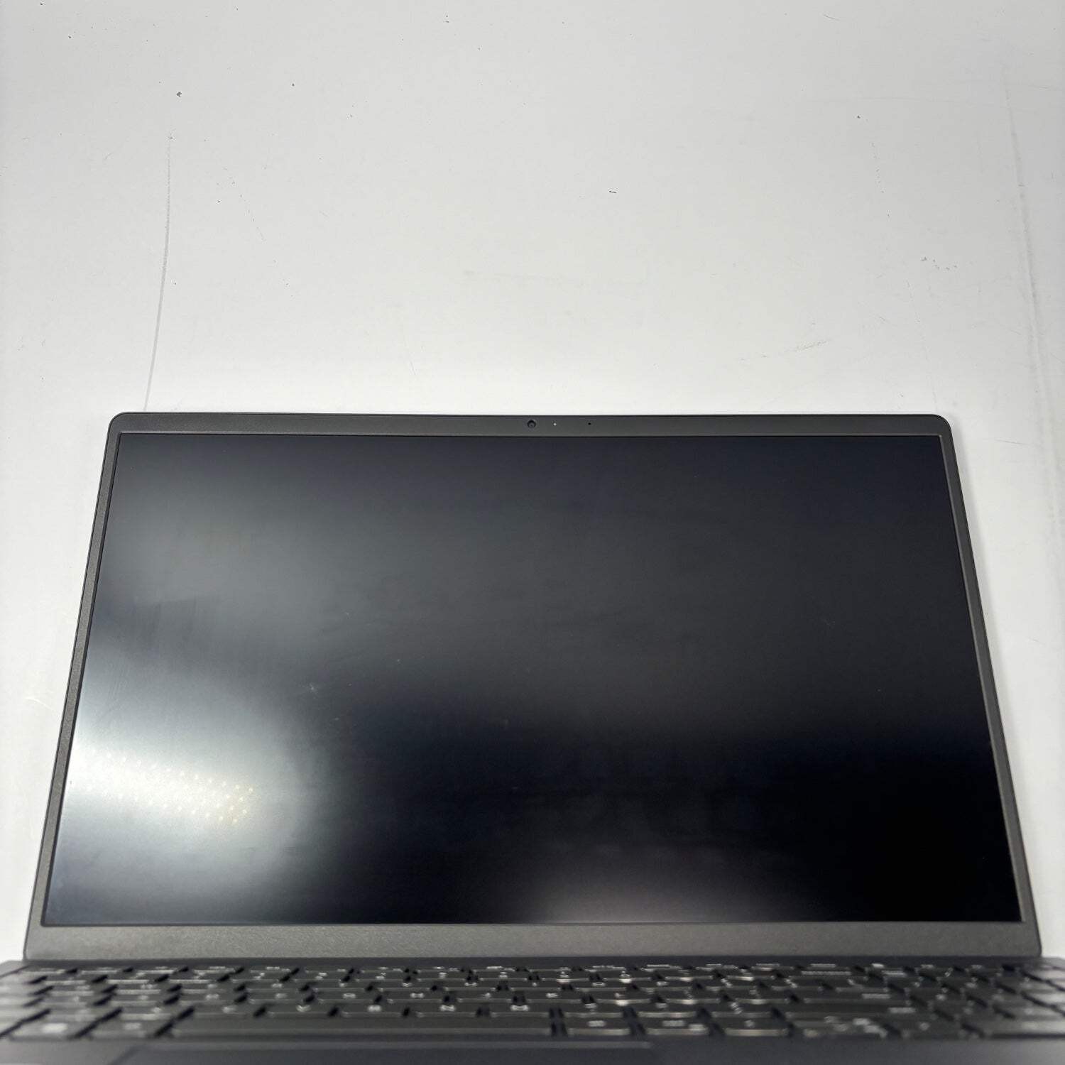 Dell Inspiron 3525 15.6″ Ryzen 5 5500U 2.1GHz 40GB RAM 1TB SSD