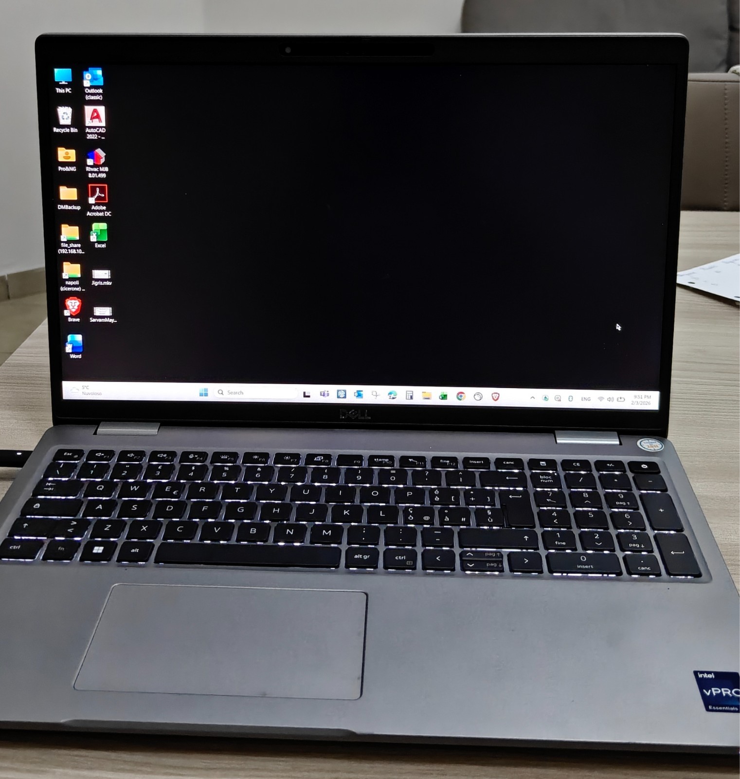 Dell Precision 3570 i7-1255U 16GB RAM 512GB SSD 4GB GPU – Batteria Buona – Ottim