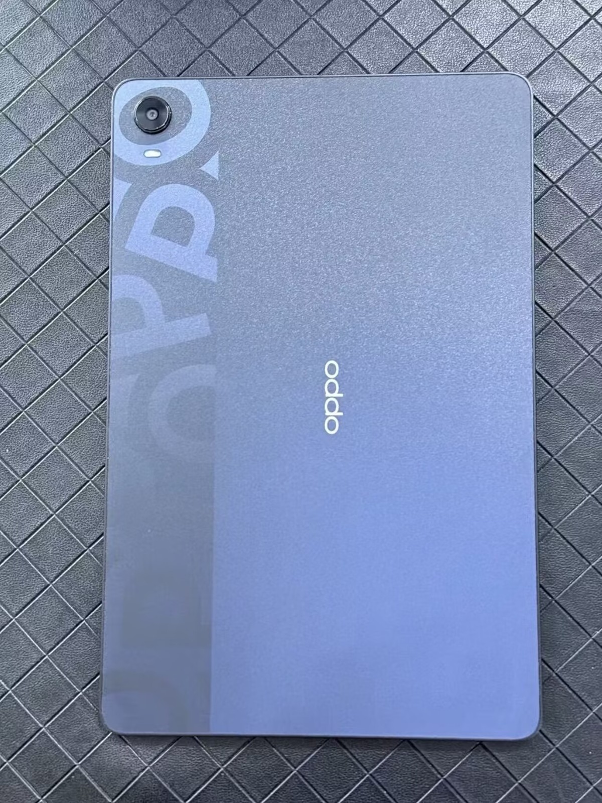 Oppo Pad 11″ 13MP Snapdragon 870 5G 8360mAh Wi-Fi Android 11 LOT