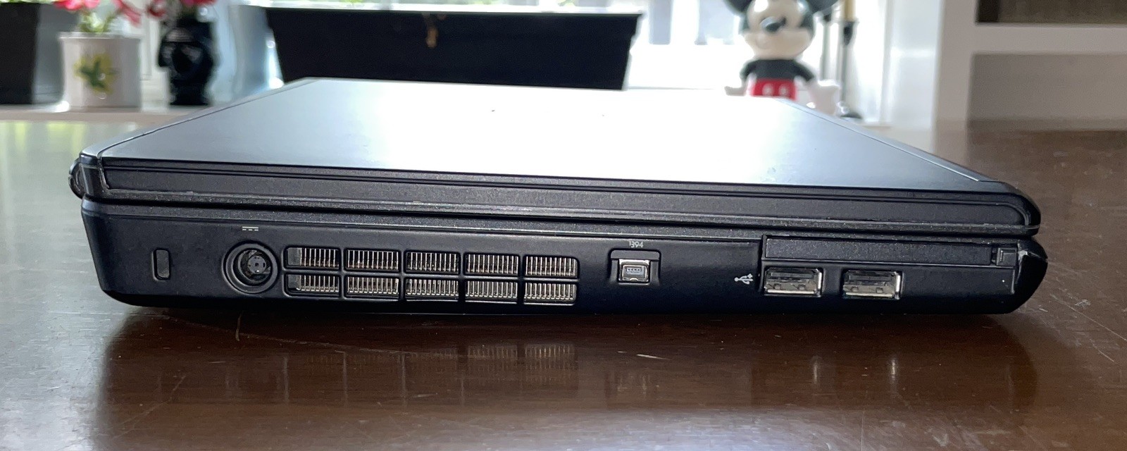 Dell Vostro 1400 Retro Windows XP Laptop w/batt, chrg. (36F1)