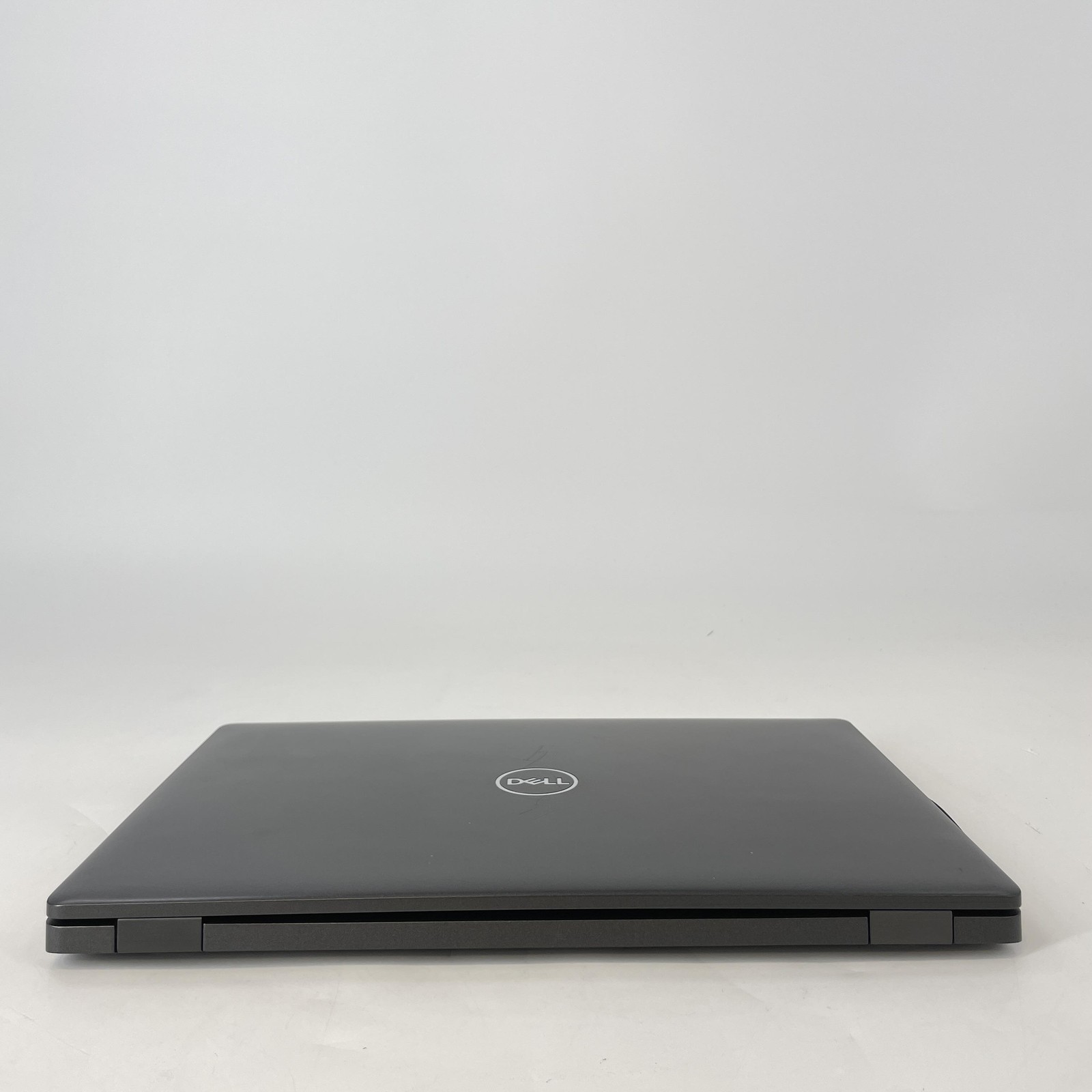 Dell Latitude 5400 14 Black HD i7-8665U 1.90GHz 16GB RAM 500GB HDD Good