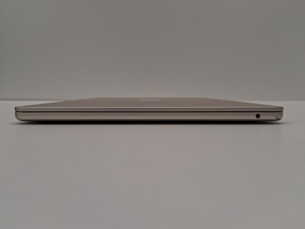 APPLE MACBOOK AIR A2681 (P06034982)