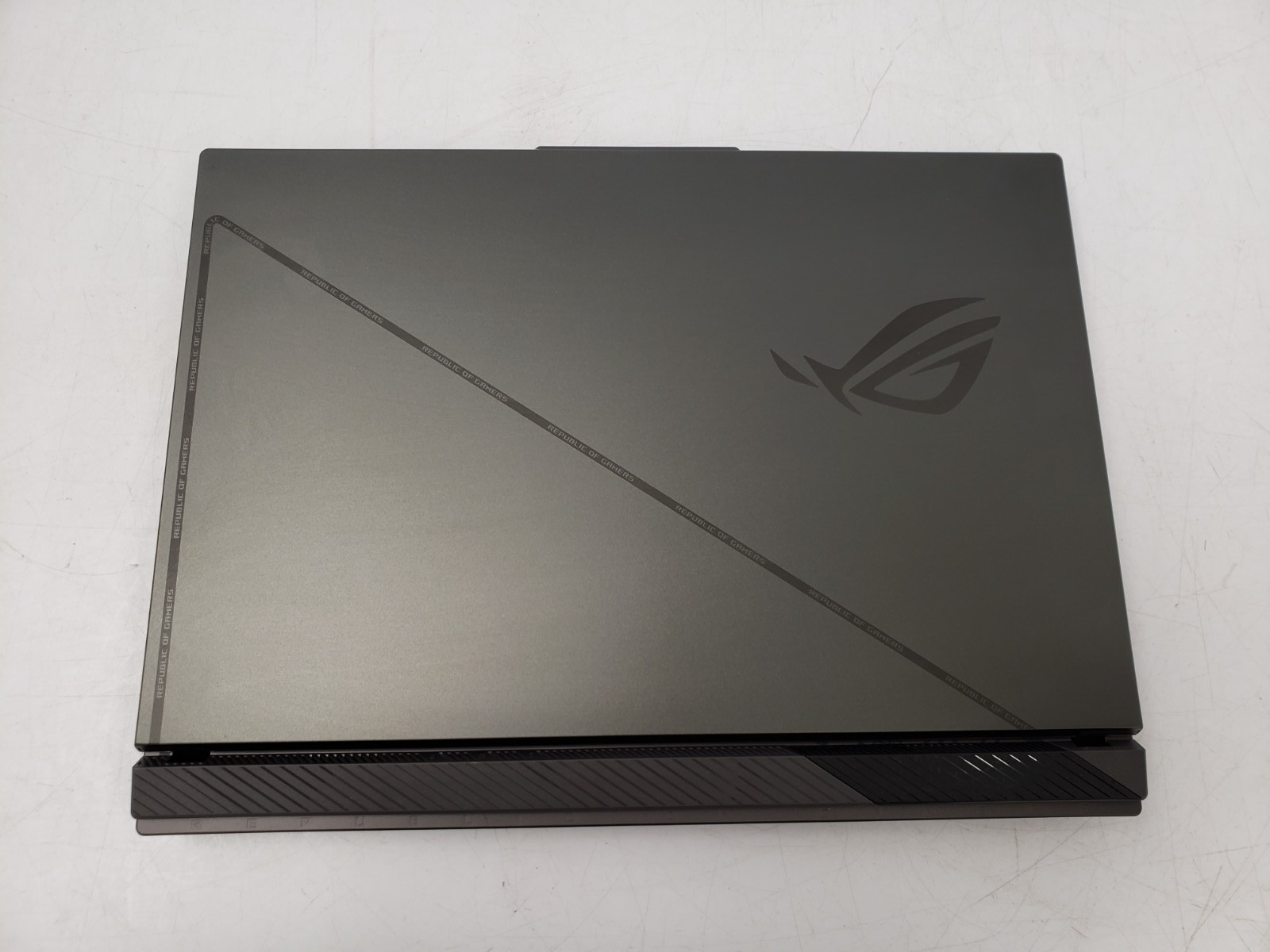 (9897995) Asus G614J Gaming Laptop