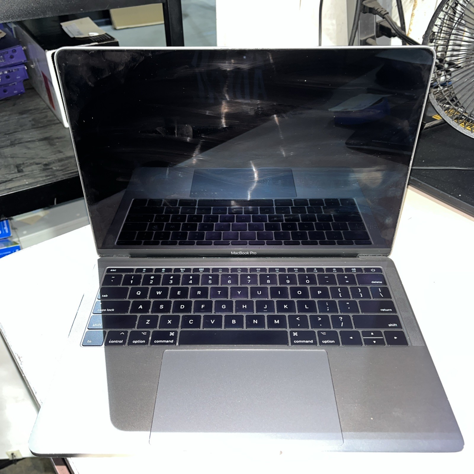 APPLE MACBOOK PRO 13″ MID-2017 CORE I5-7360U 2.3GHZ 8GB RAM 128SSD