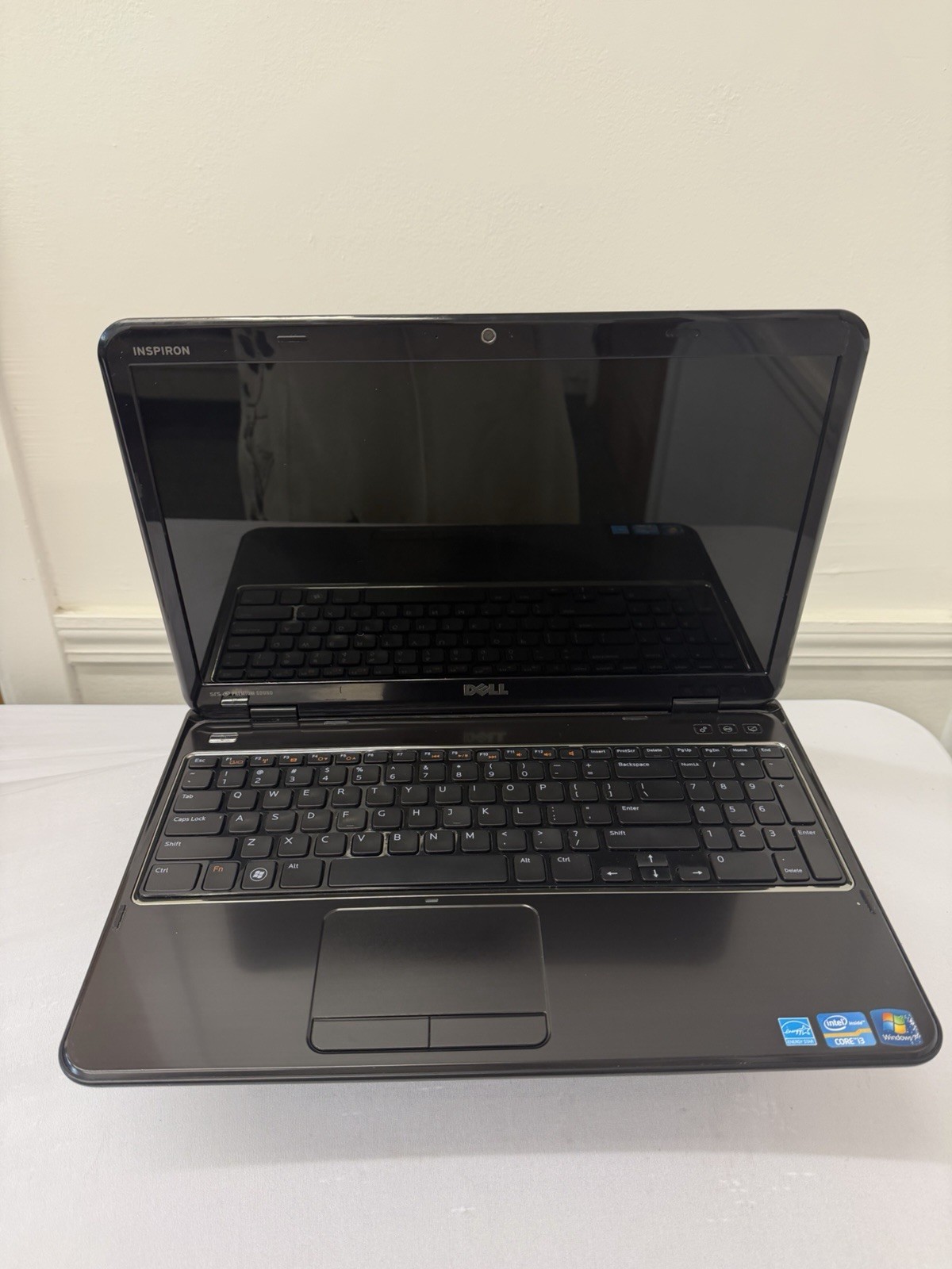 Dell Inspiron N5110 Laptop – Good Screen – Intel i3-2310.M – Read Des