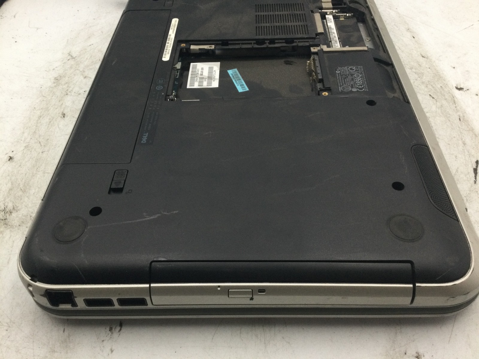 Dell Inspiron 5520 – FOR PARTS-15″- Intel Core i5 3rd Gen -DOES NOT POWER ON-BB