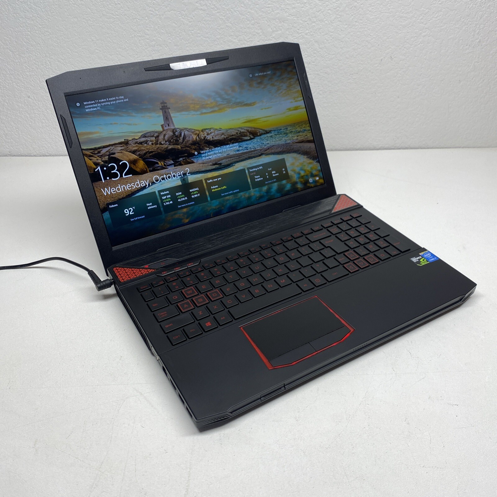 Cyberpower Fangbook Hx6 WORKING USED AS IS