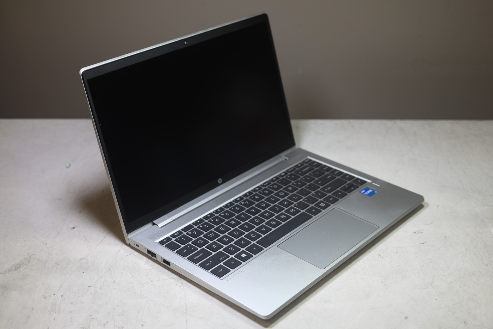 HP ProBook 440 G8 Intel(R) Core(TM) i5-1135G7 2.40GHz-8GB RAM-256GB NVMe-WIN 11